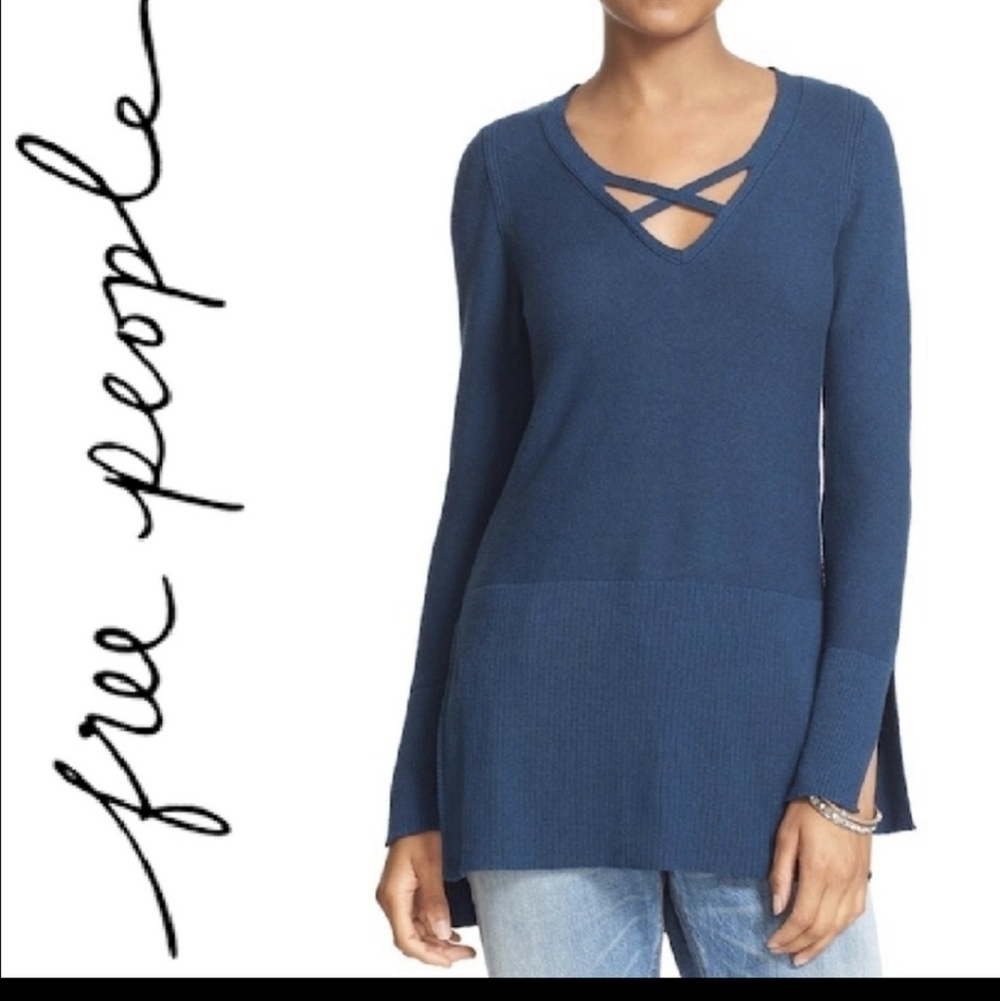 FREE People Long Criss Cross Front Tunic Sweater Blue S